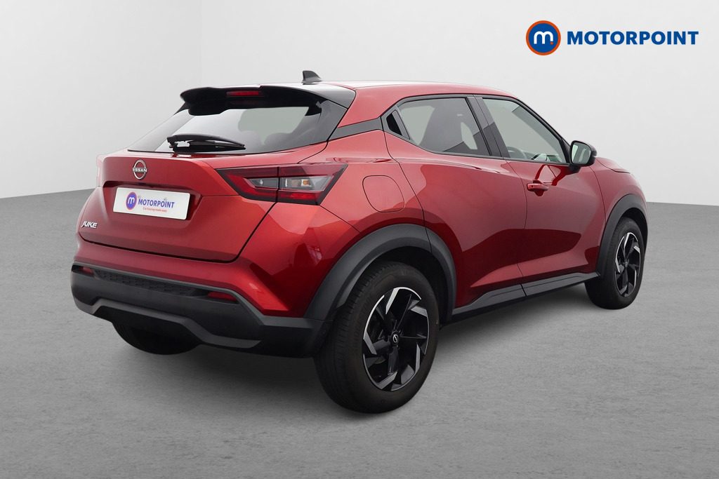 Nissan Juke N-Connecta Automatic Petrol SUV - Stock Number (1587630) - Drivers side rear corner