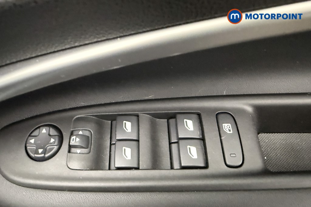 Jeep Avenger Summit Automatic Electric SUV - Stock Number (1587654) - 18th supplementary image
