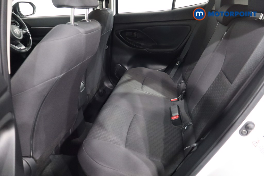 Toyota Yaris Cross Icon Automatic Petrol-Electric Hybrid Estate - Stock Number (1587667) - 5th supplementary image