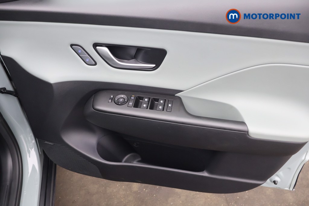 Hyundai Kona Ultimate Automatic Petrol SUV - Stock Number (1587753) - 18th supplementary image