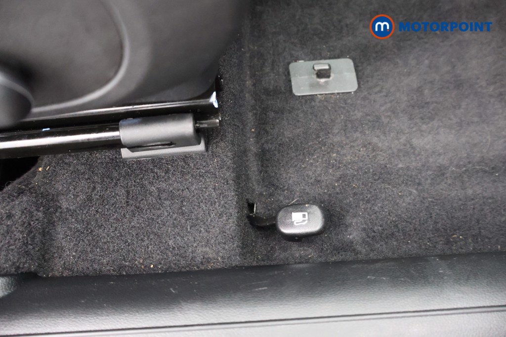 Hyundai Kona Ultimate Automatic Petrol SUV - Stock Number (1587753) - 23rd supplementary image