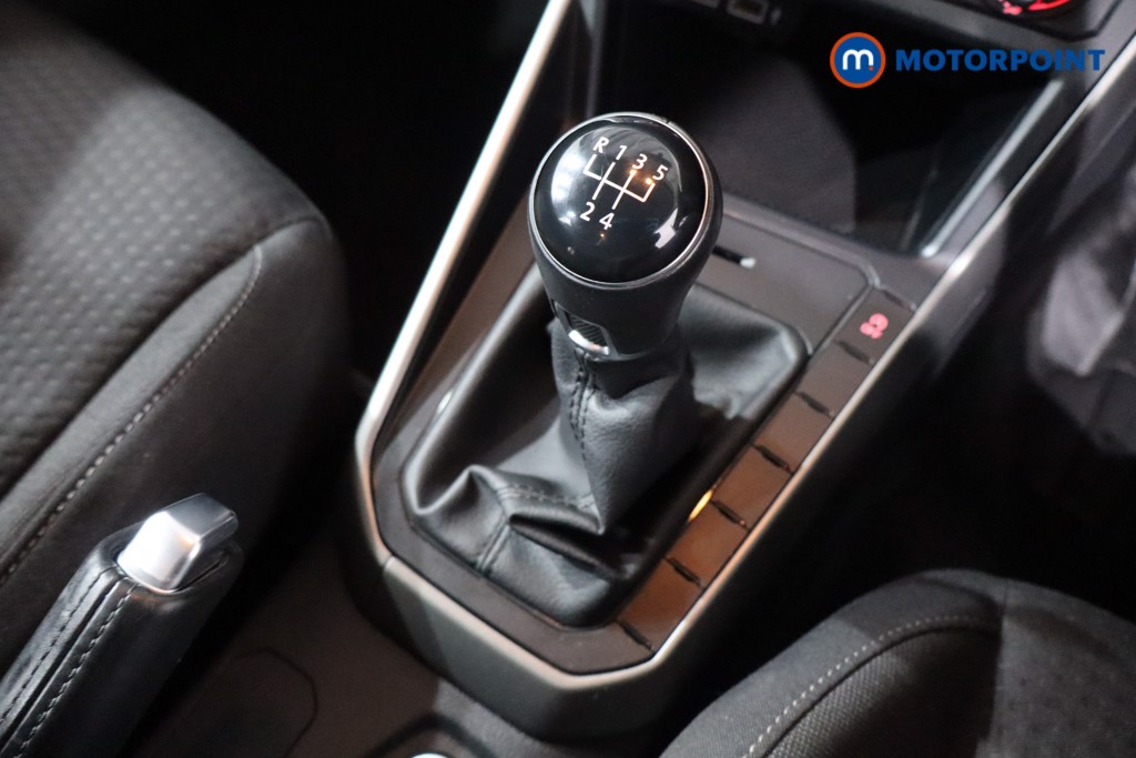 Volkswagen Polo SE Manual Petrol Hatchback - Stock Number (1587763) - 14th supplementary image