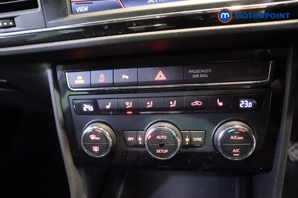 Seat Leon Fr Sport Manual Petrol Hatchback - Stock Number (1587890) - 5th supplementary image