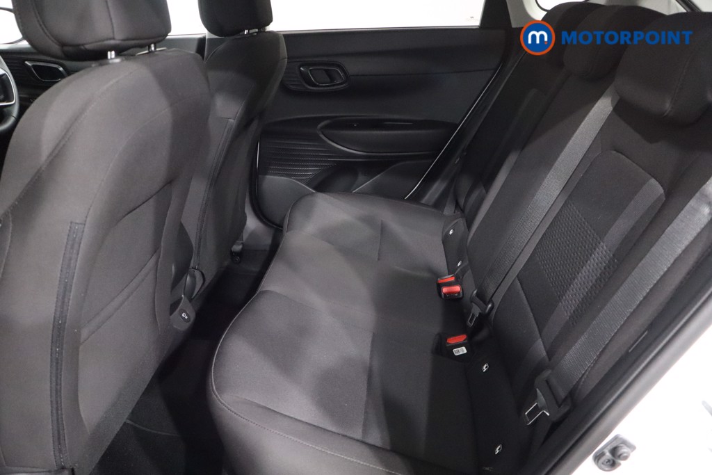 Hyundai I20 Premium Automatic Petrol Hatchback - Stock Number (1587992) - 5th supplementary image