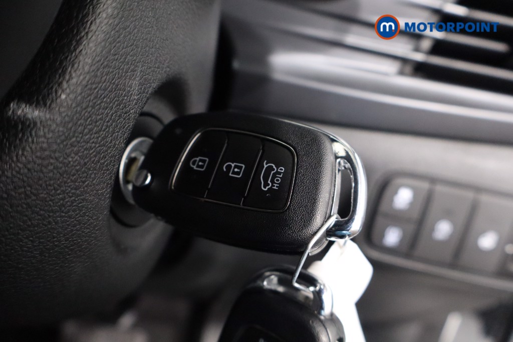 Hyundai I20 Premium Automatic Petrol Hatchback - Stock Number (1587992) - 13th supplementary image