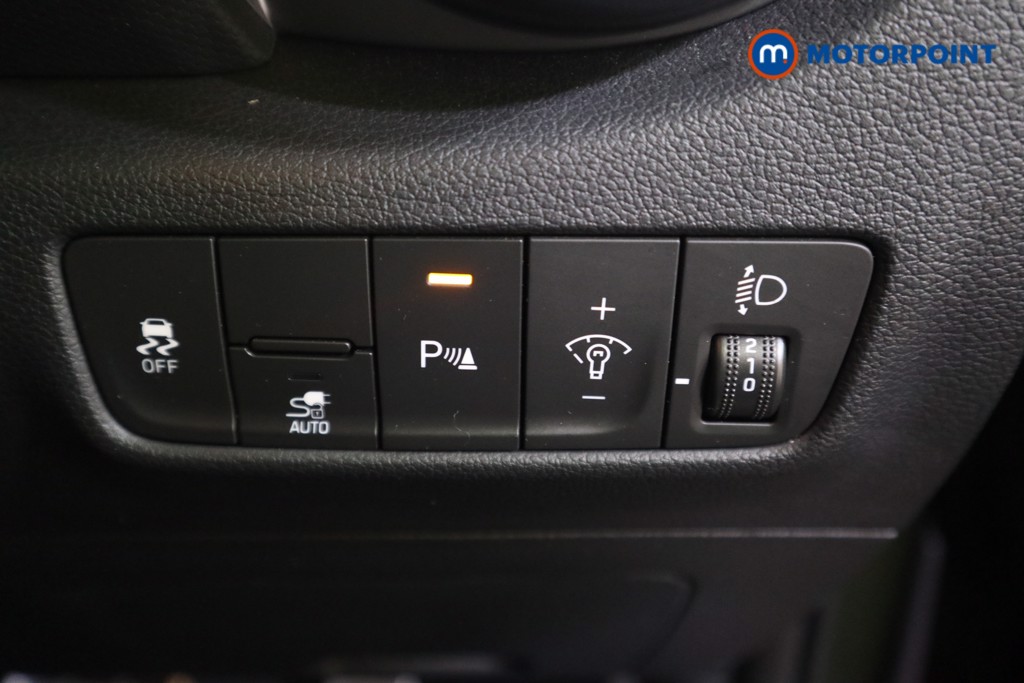 Hyundai Kona Premium Automatic Electric SUV - Stock Number (1588056) - 11th supplementary image