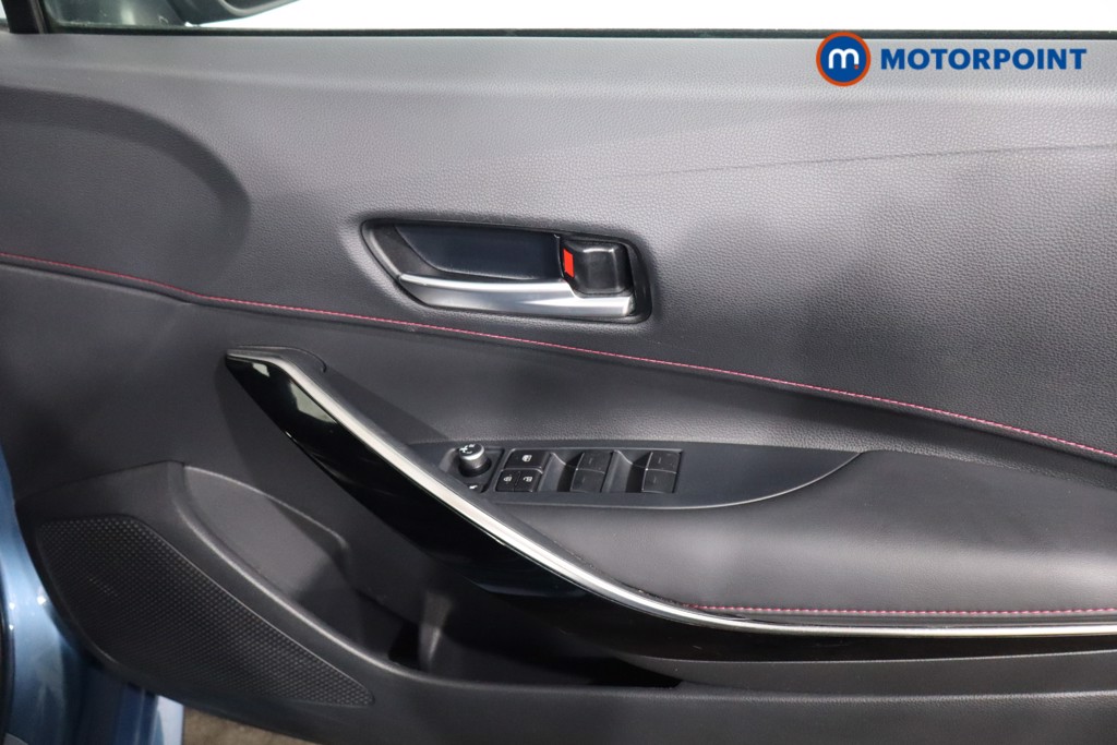 Toyota Corolla Excel Automatic Petrol-Electric Hybrid Estate - Stock Number (1588098) - 21st supplementary image