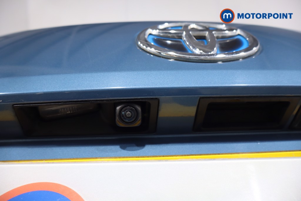 Toyota Corolla Excel Automatic Petrol-Electric Hybrid Estate - Stock Number (1588098) - 37th supplementary image
