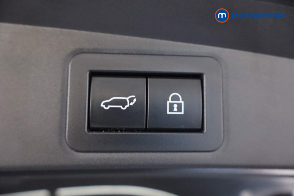 Toyota Corolla Excel Automatic Petrol-Electric Hybrid Estate - Stock Number (1588098) - 39th supplementary image