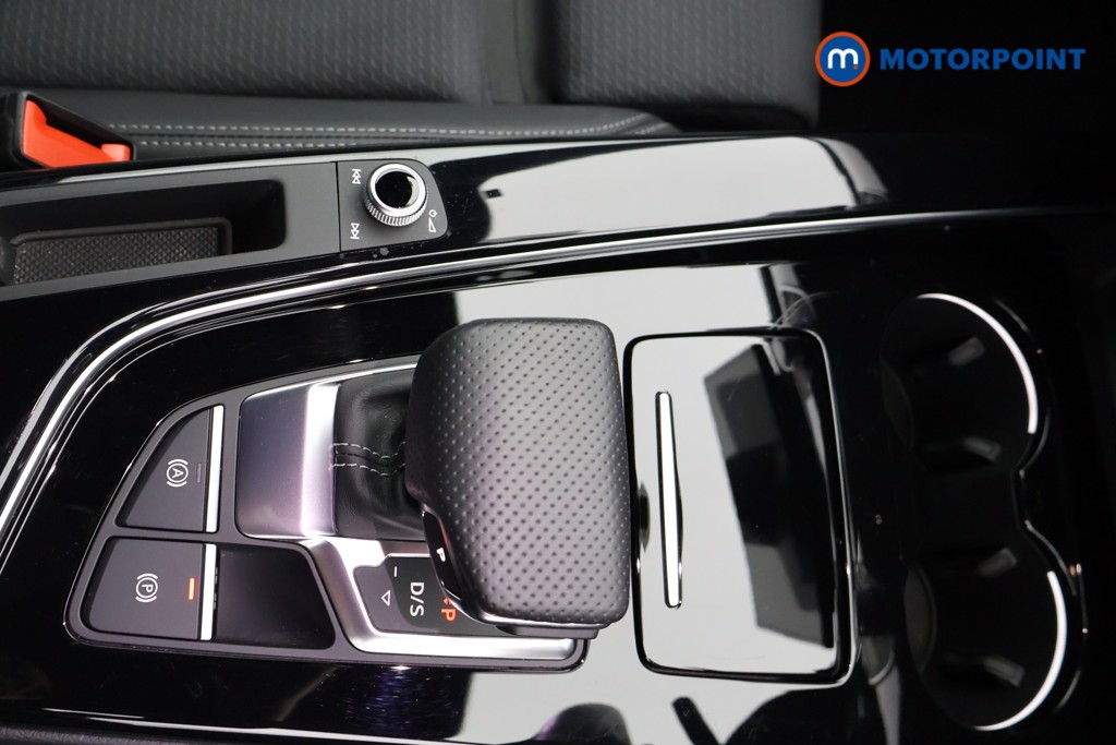 Audi A4 Black Edition Automatic Petrol Saloon - Stock Number (1588374) - 10th supplementary image