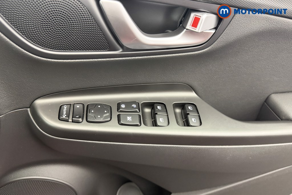 Hyundai Kona Ultimate Automatic Electric SUV - Stock Number (1588590) - 16th supplementary image