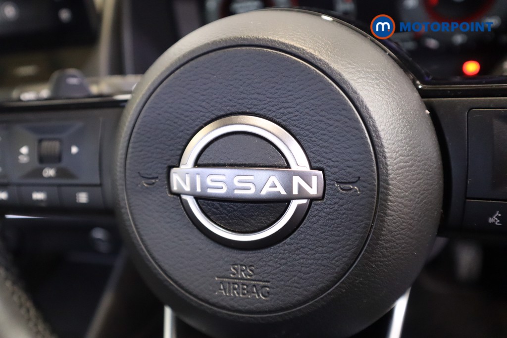 Nissan Qashqai N-Connecta Automatic Petrol SUV - Stock Number (1588711) - 14th supplementary image