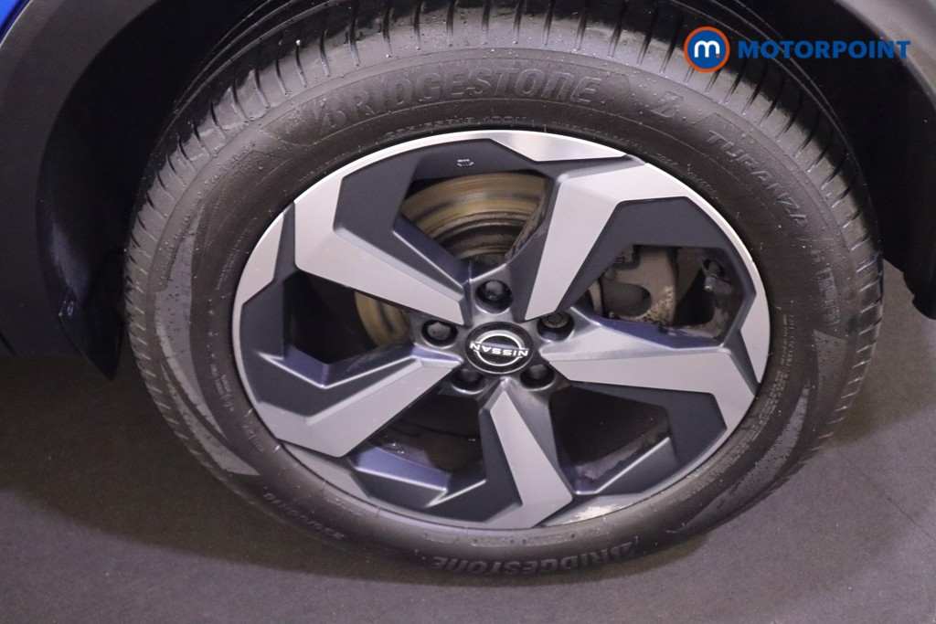 Nissan Qashqai N-Connecta Automatic Petrol SUV - Stock Number (1588711) - 22nd supplementary image