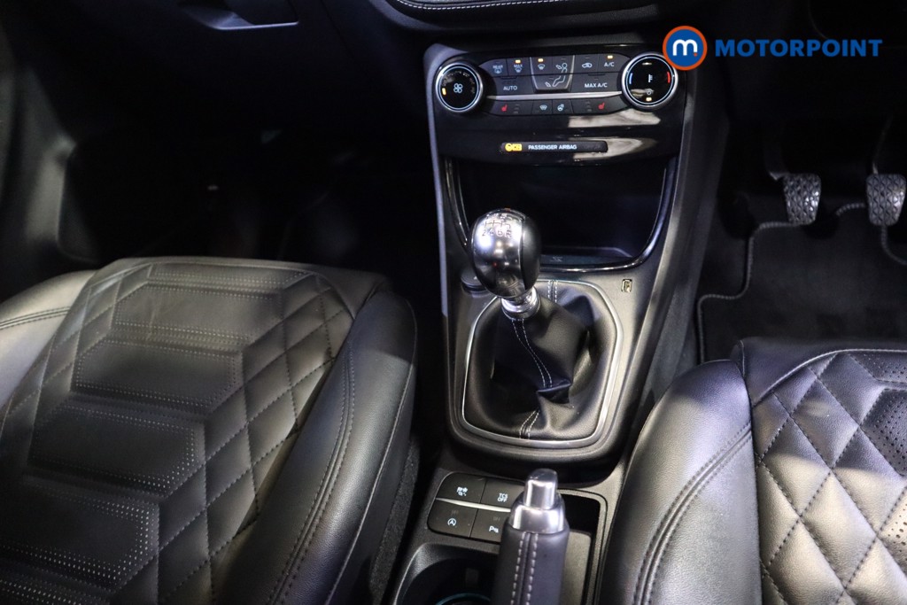 Ford Puma St-Line Vignale Manual Petrol SUV - Stock Number (1588768) - 7th supplementary image