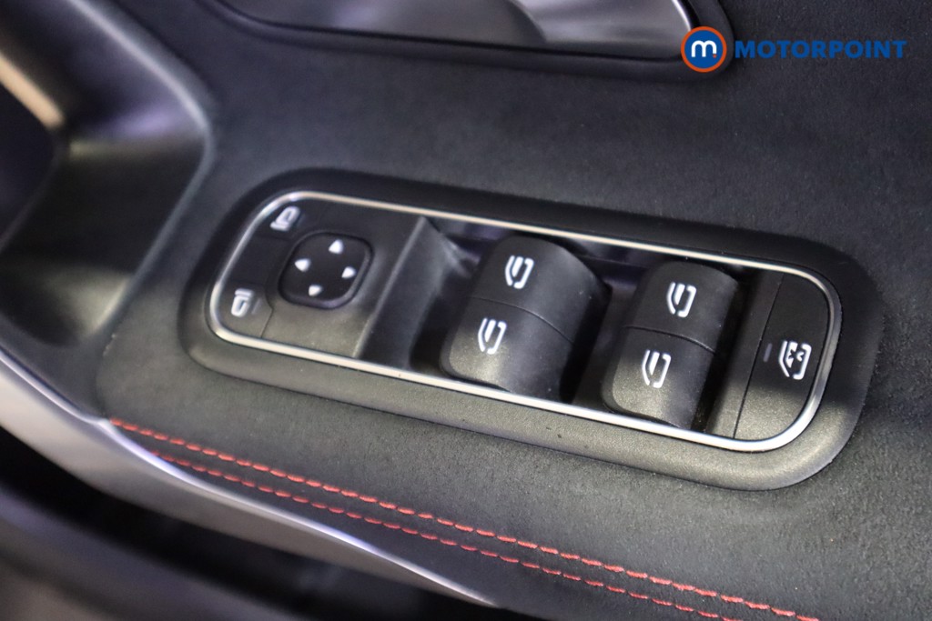 Mercedes-Benz A Class Amg Line Automatic Diesel Hatchback - Stock Number (1589065) - 11th supplementary image