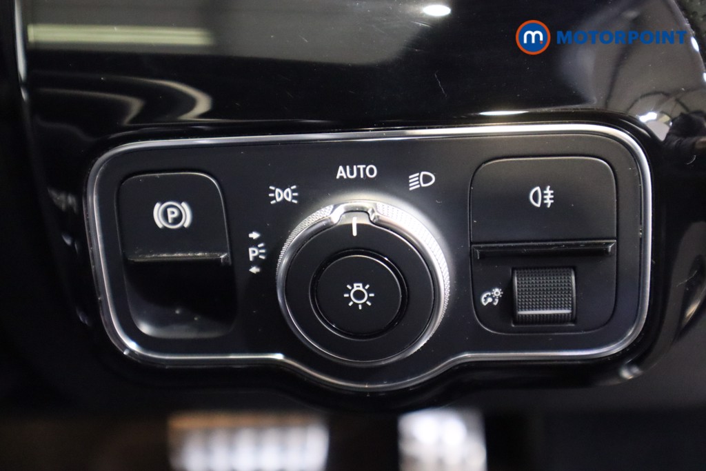 Mercedes-Benz A Class Amg Line Automatic Diesel Hatchback - Stock Number (1589065) - 12th supplementary image