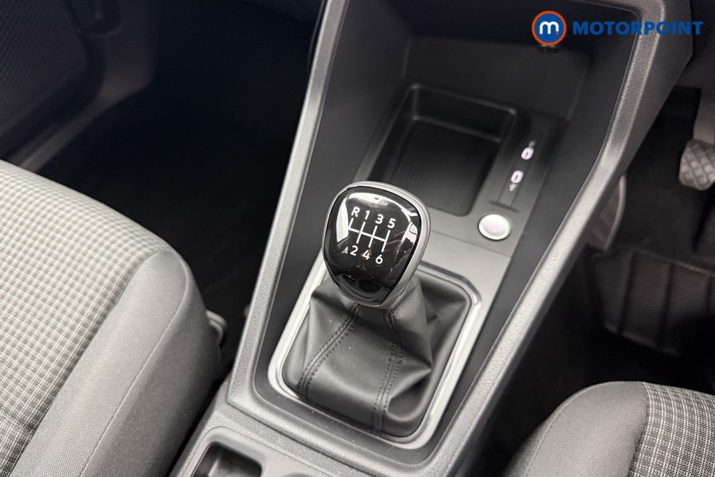 Volkswagen Caddy California 1.5 Tsi 116 5Dr Manual Petrol People Carrier - Stock Number (1589115) - 10th supplementary image