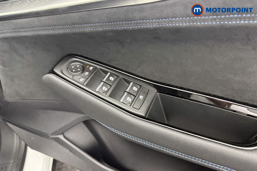 Renault Austral Iconic Esprit Alpine Automatic Petrol-Electric Hybrid SUV - Stock Number (1589275) - 14th supplementary image
