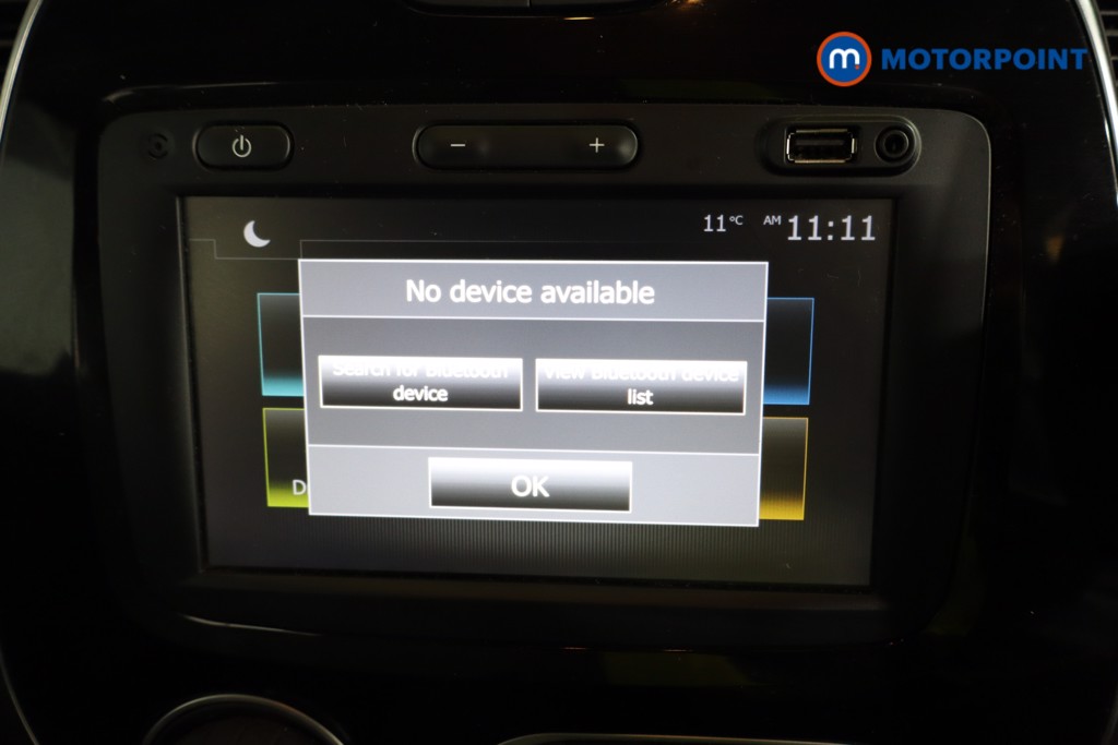 Renault Captur Iconic Manual Petrol SUV - Stock Number (1559033) - 7th supplementary image