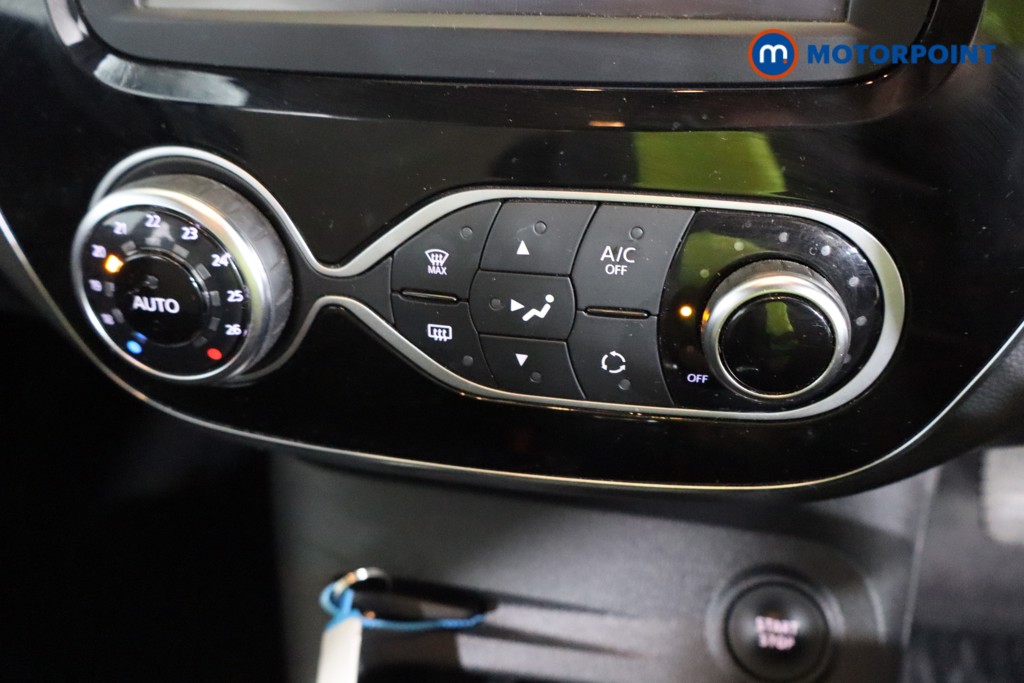 Renault Captur Iconic Manual Petrol SUV - Stock Number (1559033) - 11th supplementary image