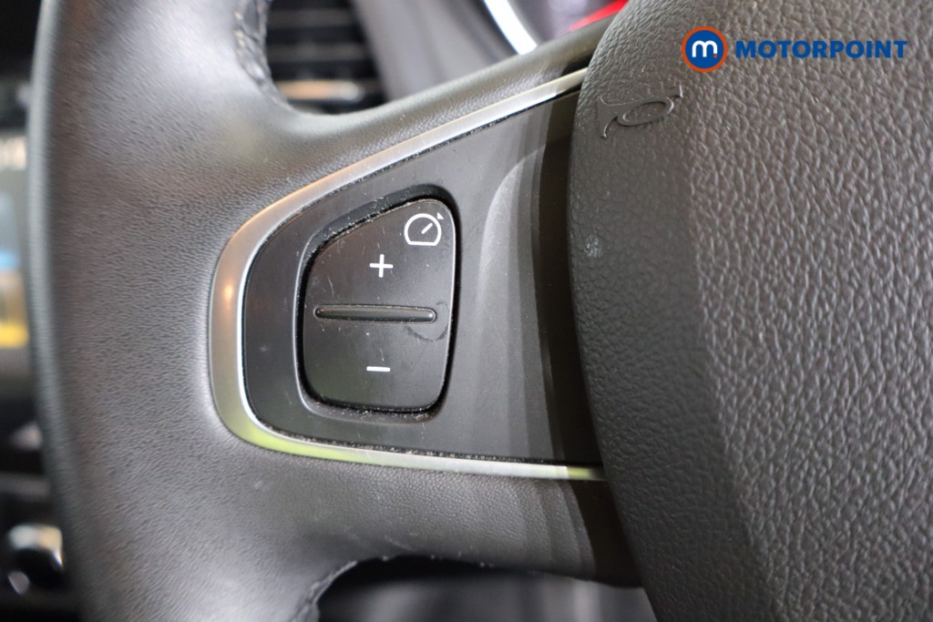 Renault Captur Iconic Manual Petrol SUV - Stock Number (1559033) - 14th supplementary image