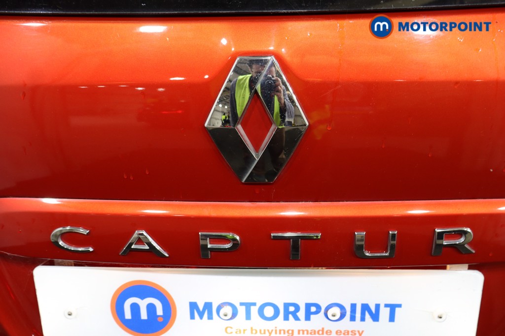 Renault Captur Iconic Manual Petrol SUV - Stock Number (1559033) - 31st supplementary image