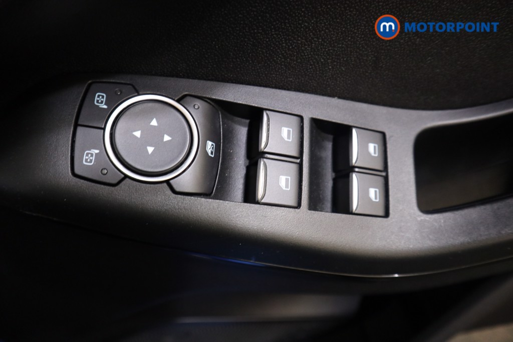 Ford Fiesta Trend Manual Petrol Hatchback - Stock Number (1563929) - 7th supplementary image