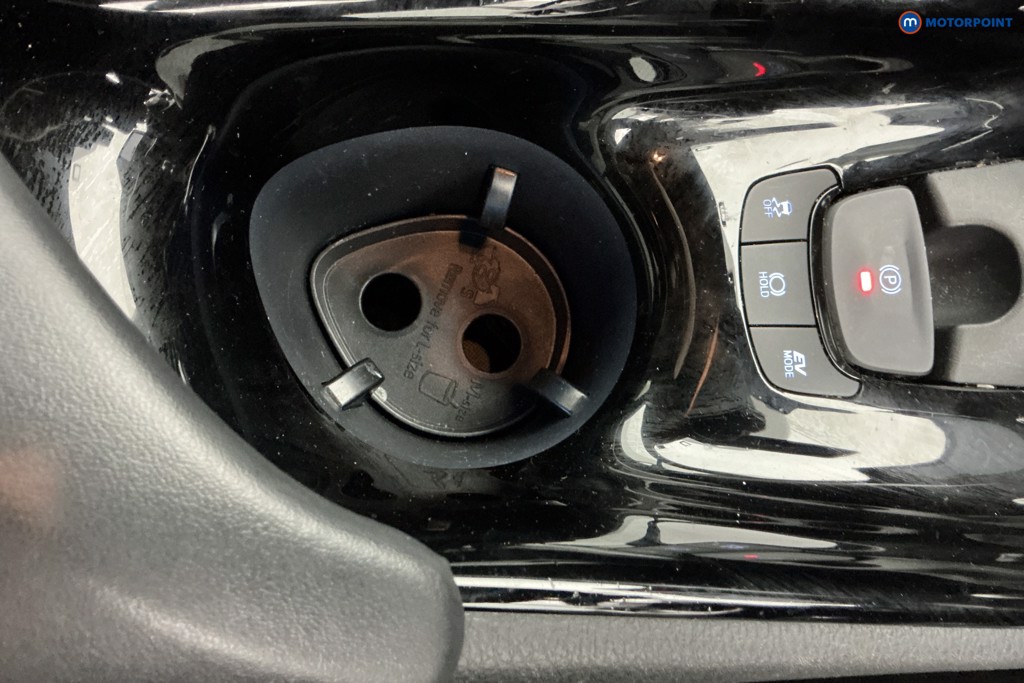 Toyota C-Hr Design Automatic Petrol-Electric Hybrid SUV - Stock Number (1566846) - 13th supplementary image