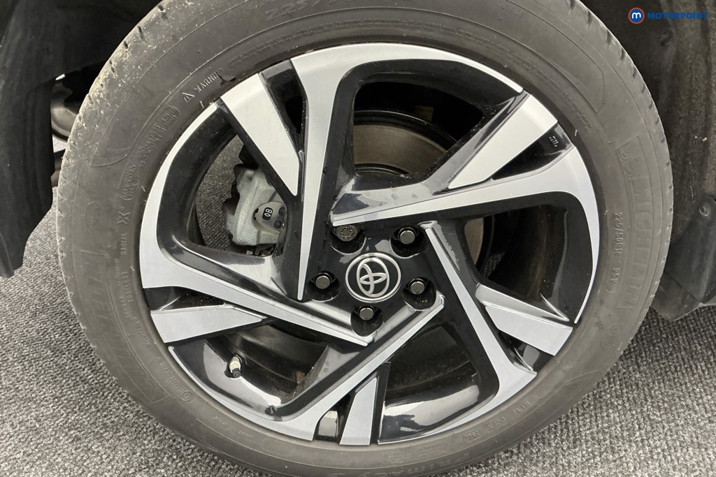 Toyota C-Hr Design Automatic Petrol-Electric Hybrid SUV - Stock Number (1566846) - 33rd supplementary image