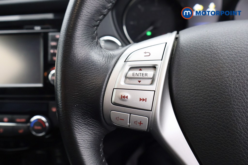 Nissan X-Trail Tekna Manual Diesel SUV - Stock Number (1568265) - 2nd supplementary image