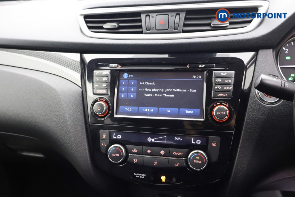 Nissan X-Trail Tekna Manual Diesel SUV - Stock Number (1568265) - 9th supplementary image