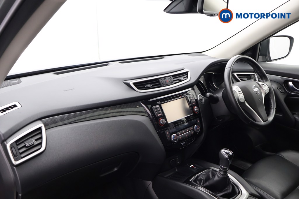 Nissan X-Trail Tekna Manual Diesel SUV - Stock Number (1568265) - 21st supplementary image