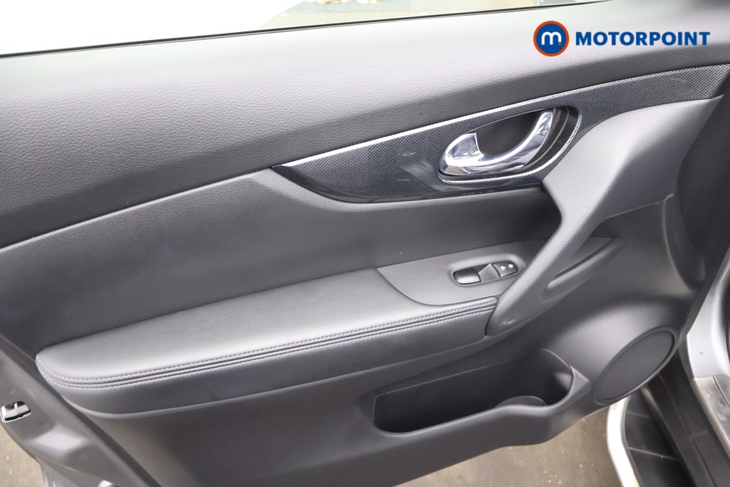 Nissan X-Trail Tekna Manual Diesel SUV - Stock Number (1568265) - 24th supplementary image