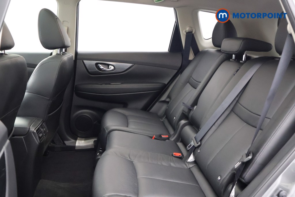 Nissan X-Trail Tekna Manual Diesel SUV - Stock Number (1568265) - 25th supplementary image