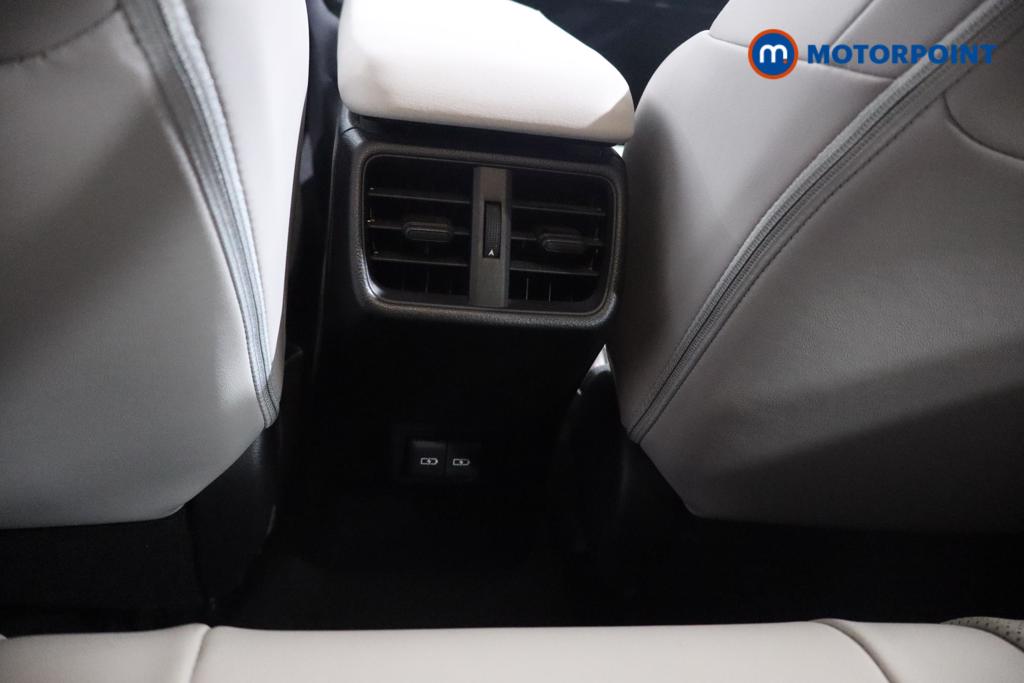 Lexus UX Takumi Automatic Petrol-Electric Hybrid SUV - Stock Number (1568915) - 21st supplementary image