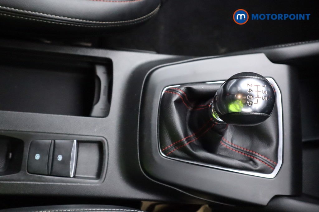 Ford Focus St-Line Vignale Manual Petrol Hatchback - Stock Number (1574422) - 4th supplementary image