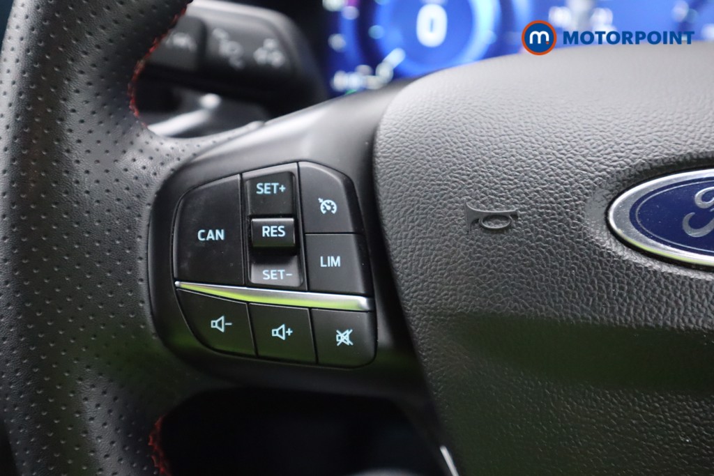Ford Focus St-Line Vignale Manual Petrol Hatchback - Stock Number (1574422) - 5th supplementary image