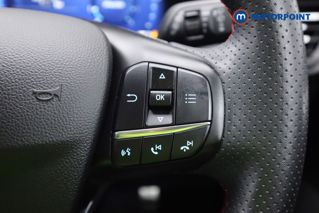 Ford Focus St-Line Vignale Manual Petrol Hatchback - Stock Number (1574422) - 6th supplementary image