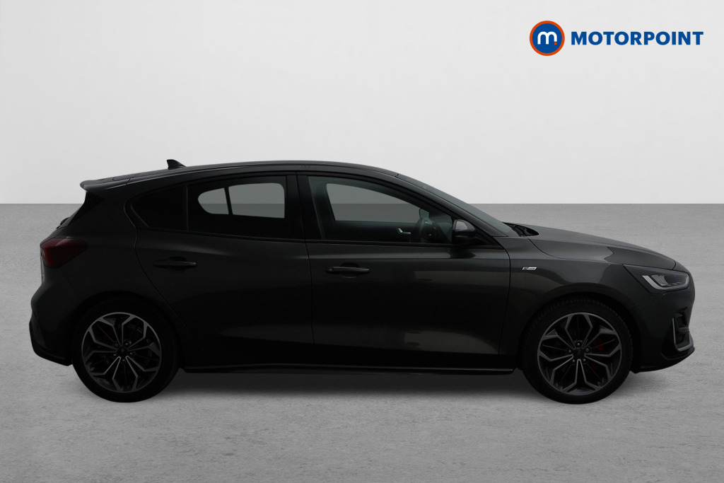 Ford Focus St-Line Vignale Manual Petrol Hatchback - Stock Number (1574422) - Drivers side