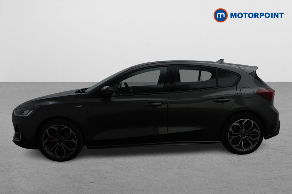 Ford Focus St-Line Vignale Manual Petrol Hatchback - Stock Number (1574422) - Passenger side