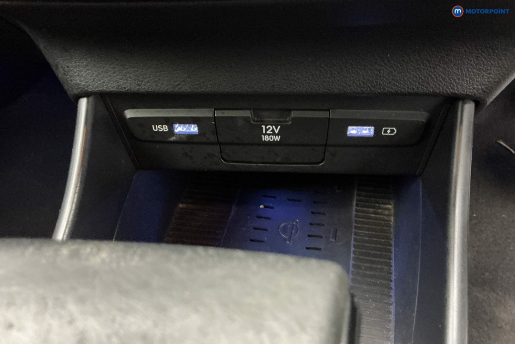 Hyundai Bayon Premium Automatic Petrol SUV - Stock Number (1575782) - 16th supplementary image