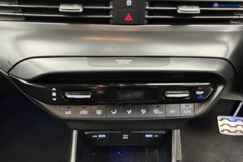 Hyundai Bayon Premium Automatic Petrol SUV - Stock Number (1575782) - 17th supplementary image