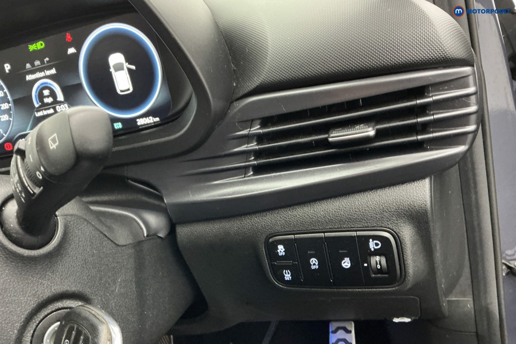 Hyundai Bayon Premium Automatic Petrol SUV - Stock Number (1575782) - 21st supplementary image