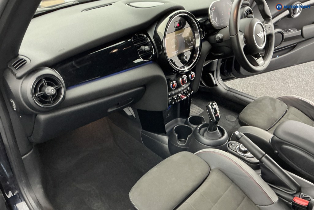 Mini Hatchback Cooper Sport Automatic Petrol Hatchback - Stock Number (1578465) - 8th supplementary image