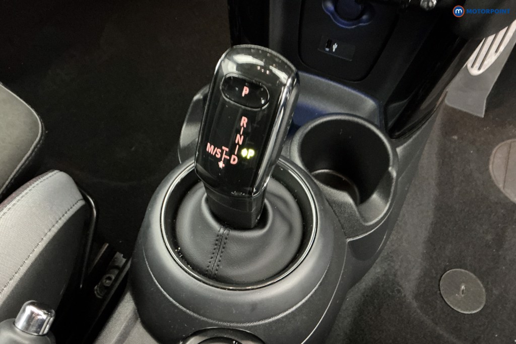 Mini Hatchback Cooper Sport Automatic Petrol Hatchback - Stock Number (1578465) - 14th supplementary image