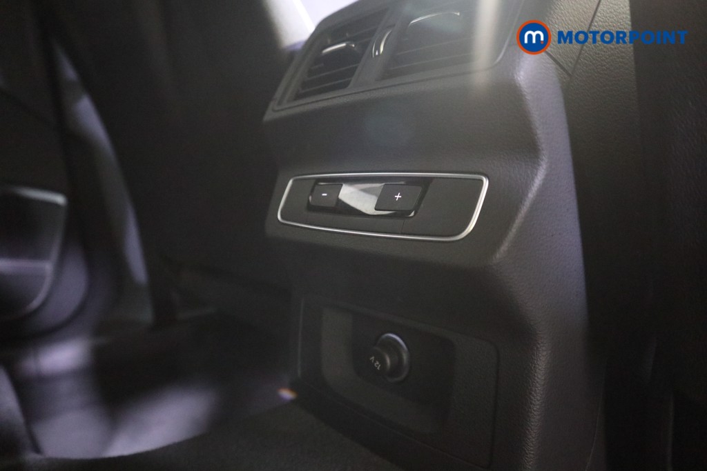 Audi Q5 Edition 1 Automatic Petrol SUV - Stock Number (1579433) - 24th supplementary image