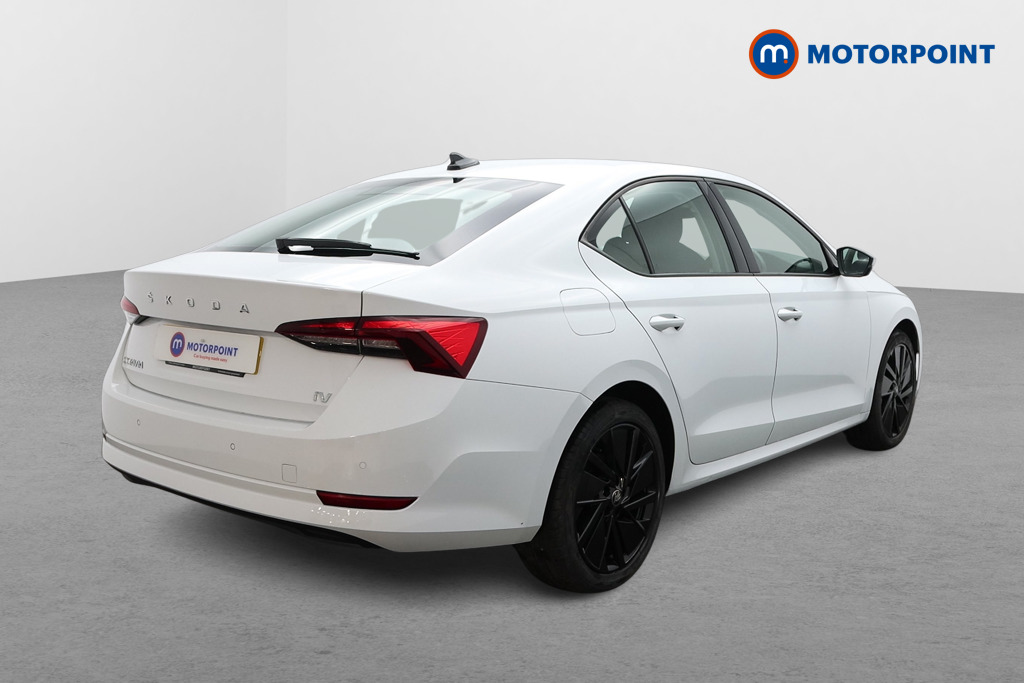 Skoda Octavia Se Technology Automatic Petrol Plug-In Hybrid Hatchback - Stock Number (1579557) - Drivers side rear corner