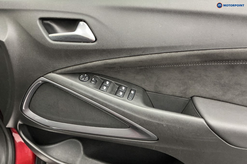 Vauxhall Crossland Ultimate Automatic Petrol SUV - Stock Number (1579708) - 21st supplementary image