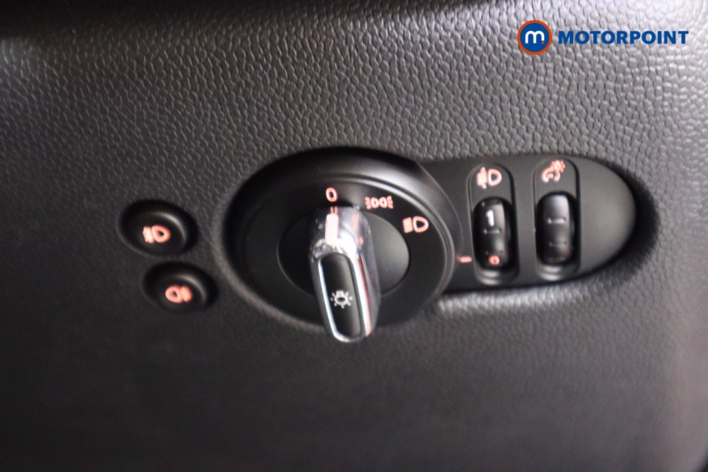 Mini Hatchback Cooper Automatic Petrol Hatchback - Stock Number (1580224) - 11th supplementary image