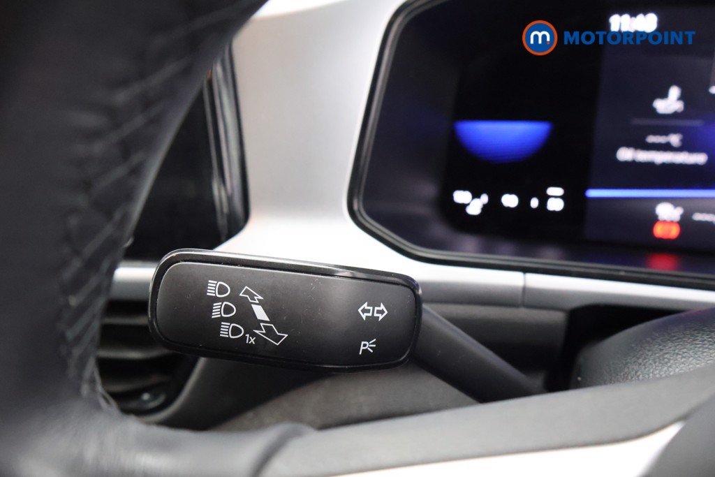 Volkswagen T-Roc Life Manual Petrol SUV - Stock Number (1580554) - 4th supplementary image